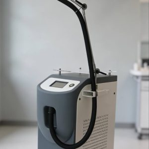 CRYO KLS-106 — установка бесконтактного охлаждения кожи до −35°C для лазерных процедур