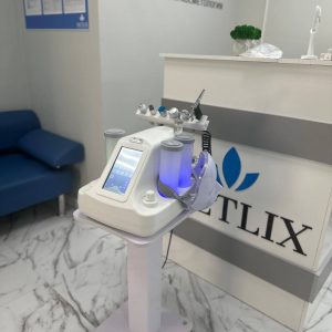 Аппарат profacial 7 в 1 F7 Pro Фонофорез, гидропилинг, микротоки